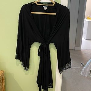 Eberjay Med Black Robe